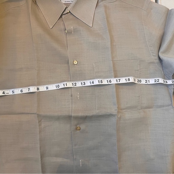 Duo of Italian Linen Shirts - Picture 13 of 14